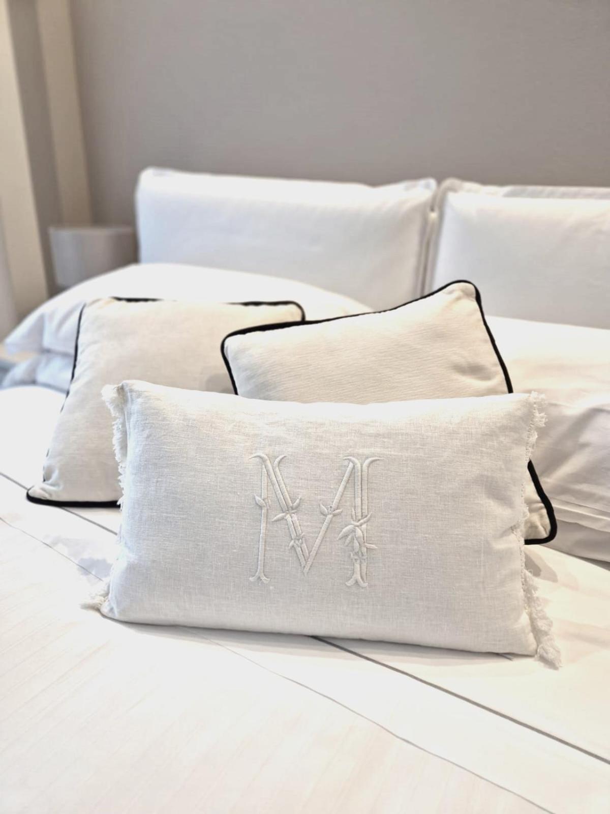 Manzoni 44 Suite Milan Exterior photo